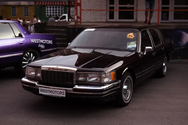 Nomini Kasino Android/iOS aplikace